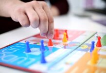 Kto podejmuje decyzje strategiczne? Kto podejmuje decyzje strategiczne?